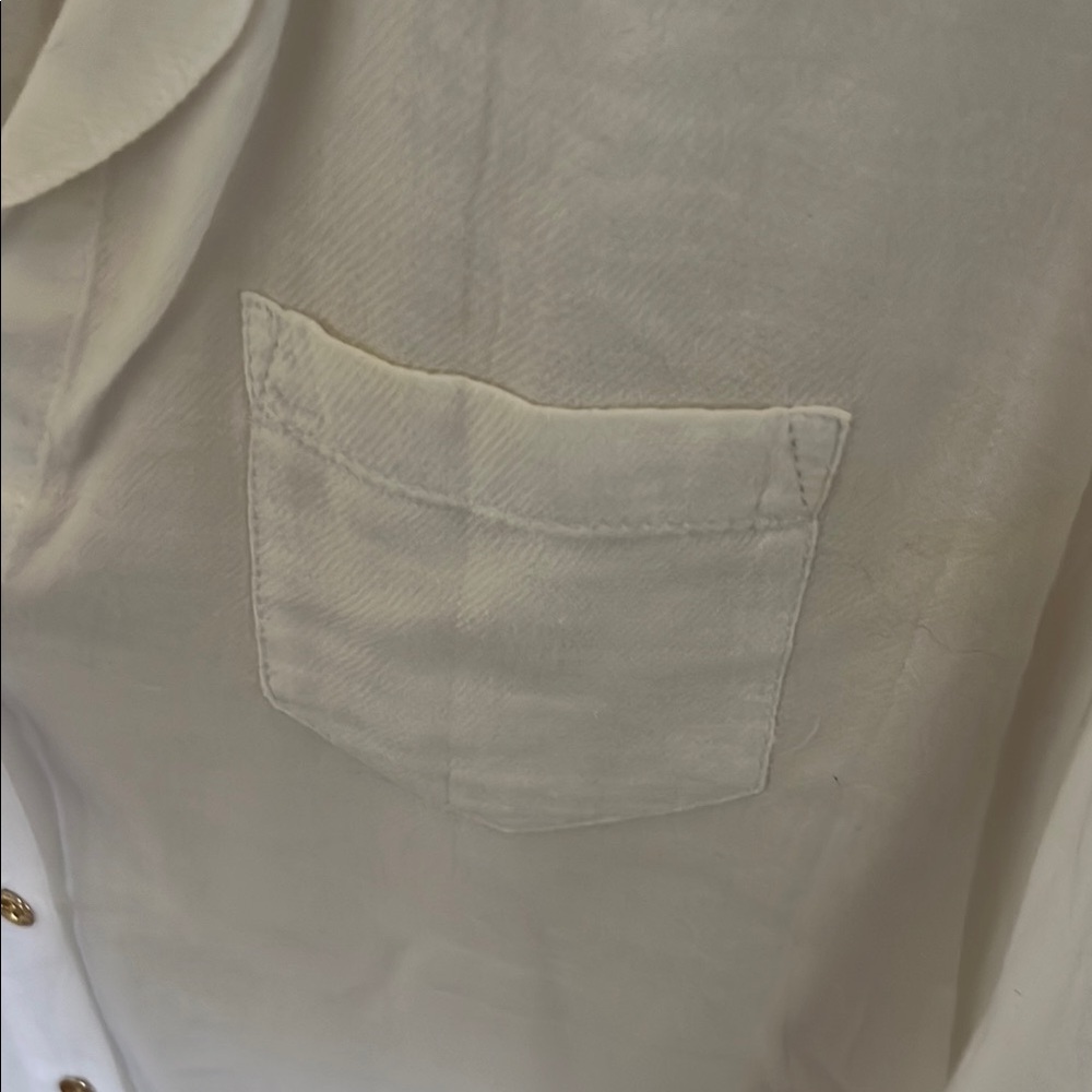 Lilly Pulitzer Lightweight White Button-Up Shirt - Picture 4 of 5